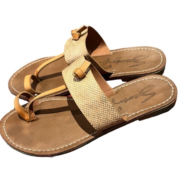 Seven7 Leather Toe-Ring Boho Sandals Size 8 - Picture 1 of 9